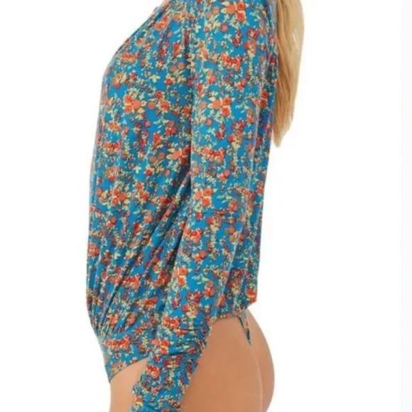 NEW Intimately Free People Kaya Bodysuit $78 Blue Floral Viscose Thong Deep V - Picture 5 of 7